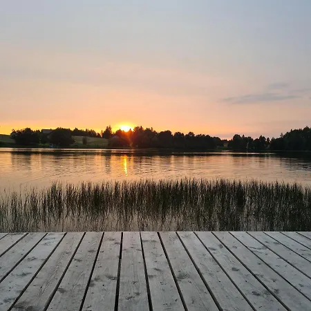 別荘 Zakatek Nad Jeziorem Łyśniewo